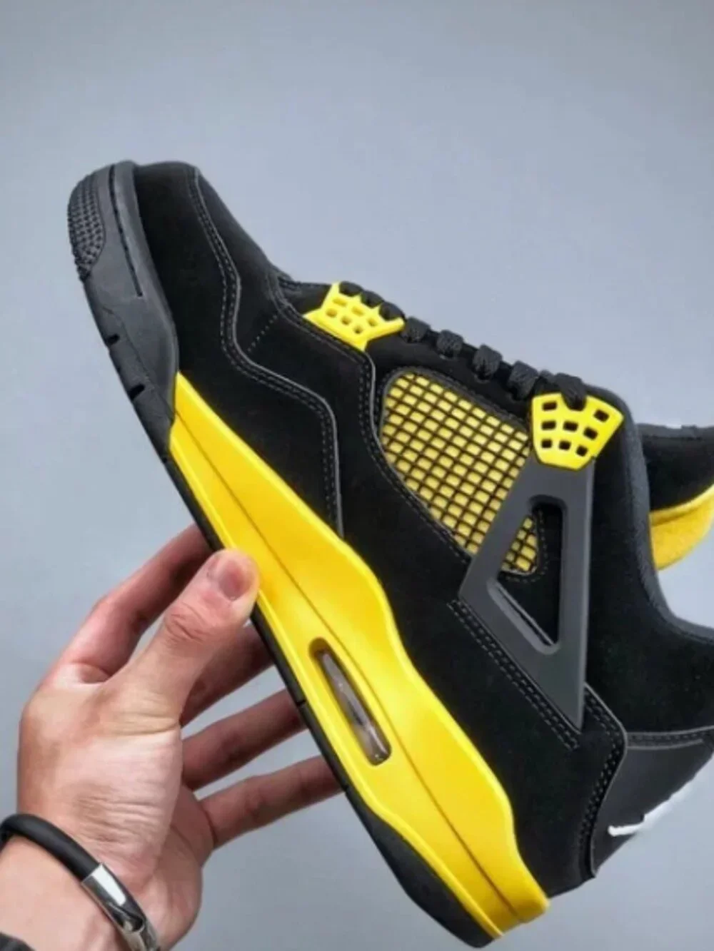Nike Air Jordan 4 Retro Shoes Thunder 2023 Black Yellow